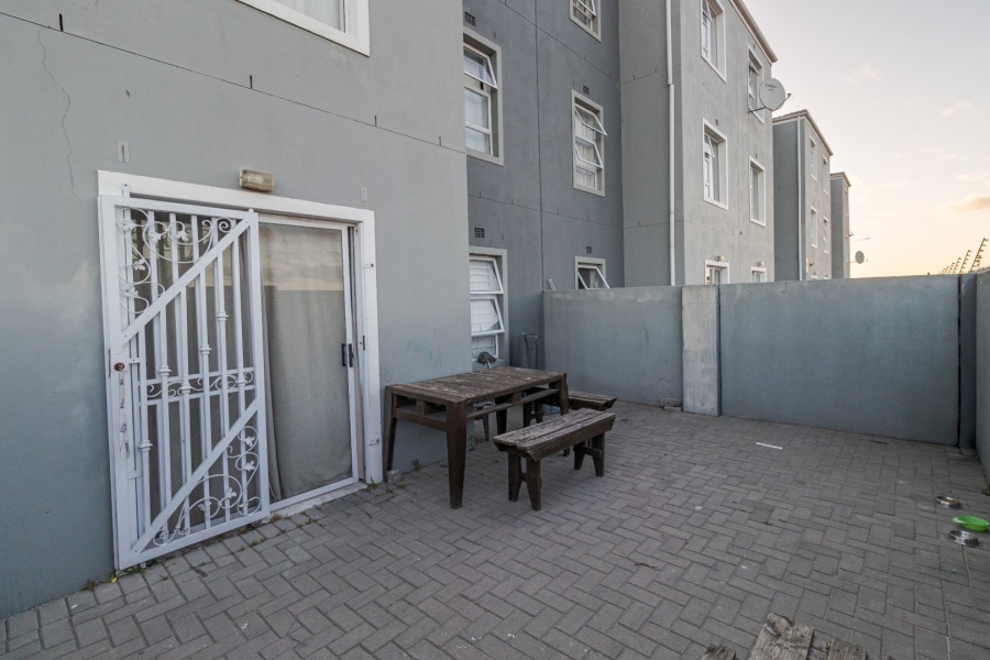 2 Bedroom Property for Sale in Hagley Western Cape